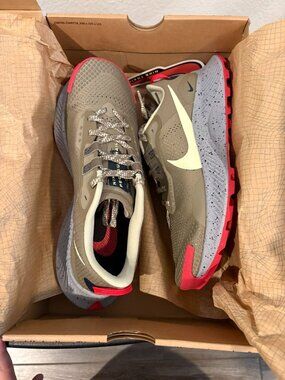 Nike Pegasus Trail 3 Matte Olive - DA8697-301 US 7.5 M